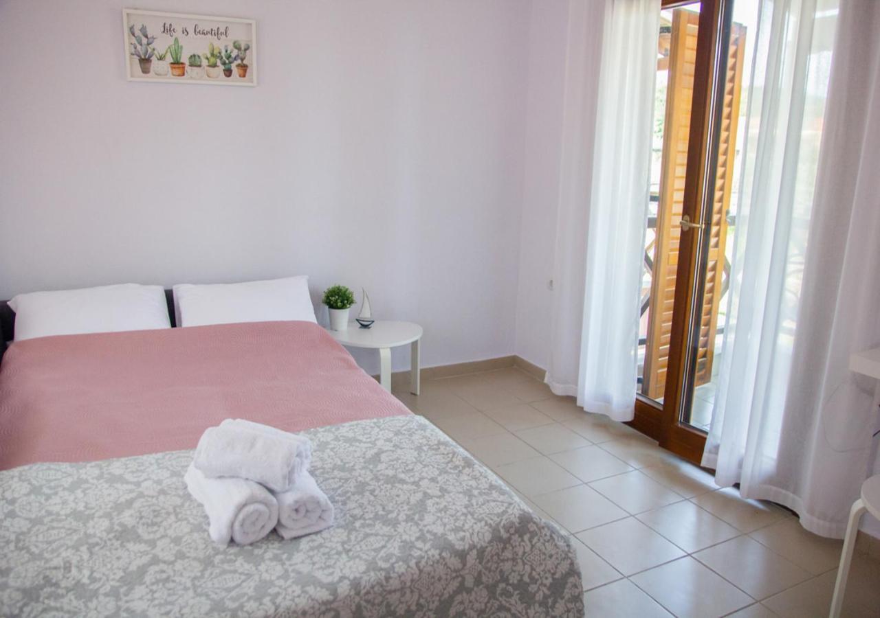 Beachfront Stylish Maisonette In Ierissos Exterior photo